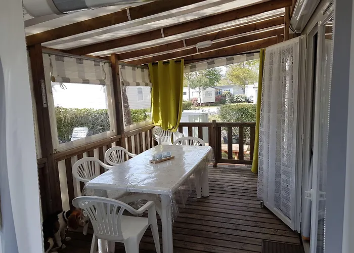 Gh La Réserve Campeggio Gastes