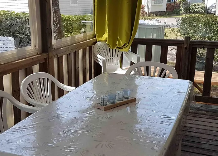 Gh La Réserve Campeggio Gastes